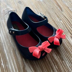 Mini Melissa- Kids Navy Mary Jane Shoes with Pink Bow SIZE 7